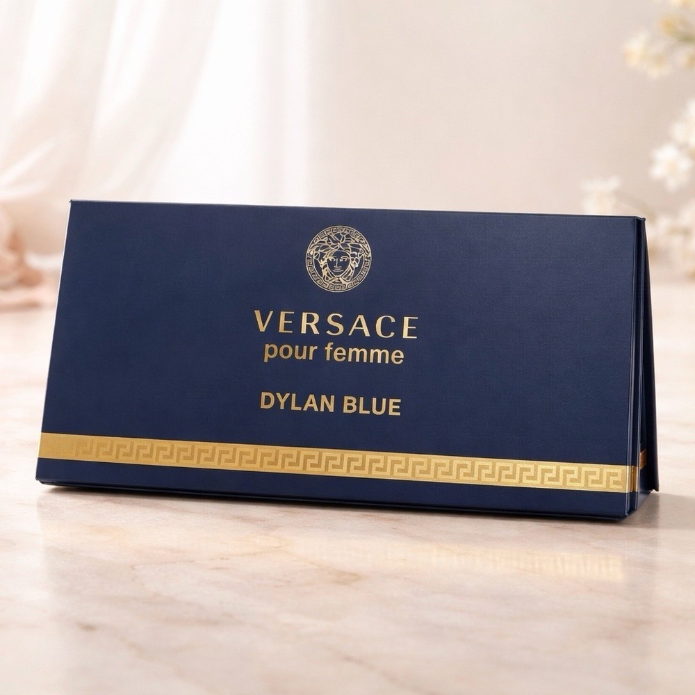 Versace Dylan Blue Pour Femme Mini Gift Set EDP 5ml, Lotion, Bath Gel Travel - Picture 2 of 4